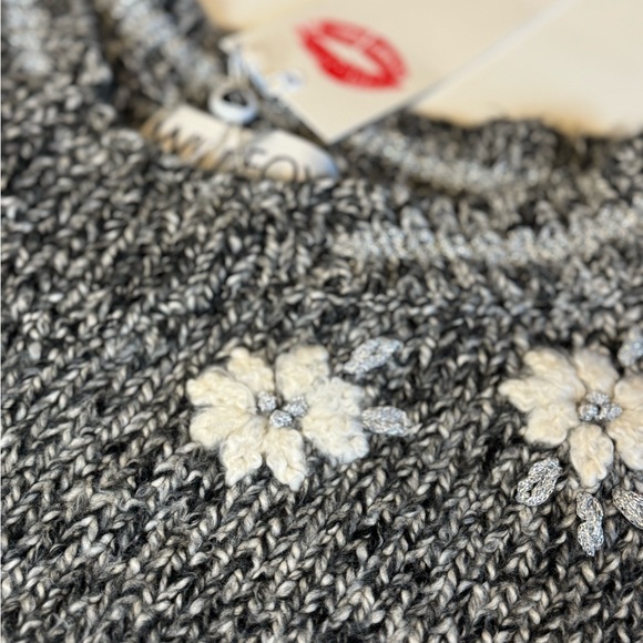BRAND NEW Wildfox Flower Field Lewis Knit Sweater In Original Wildfox Packaging - Picture 9 of 9